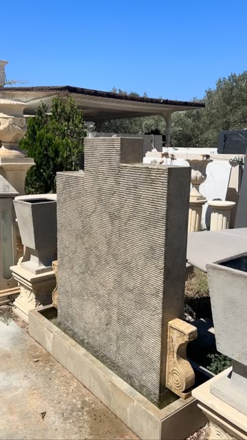 Marble Waterfall Designs Gain Popularity in Luxury Home Decor