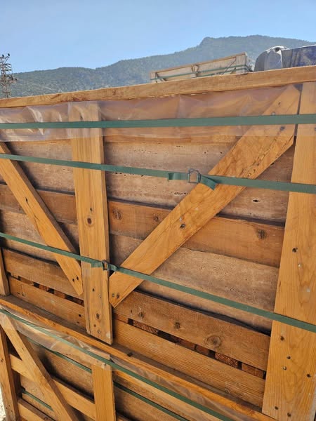 High-Quality Travertine Slabs Available in Antalya